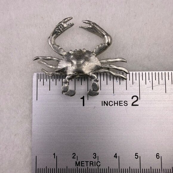 Silver Tone Crab Shaped Metal Brooch Pin With SP Claw Detail - Picture 3 of 4
